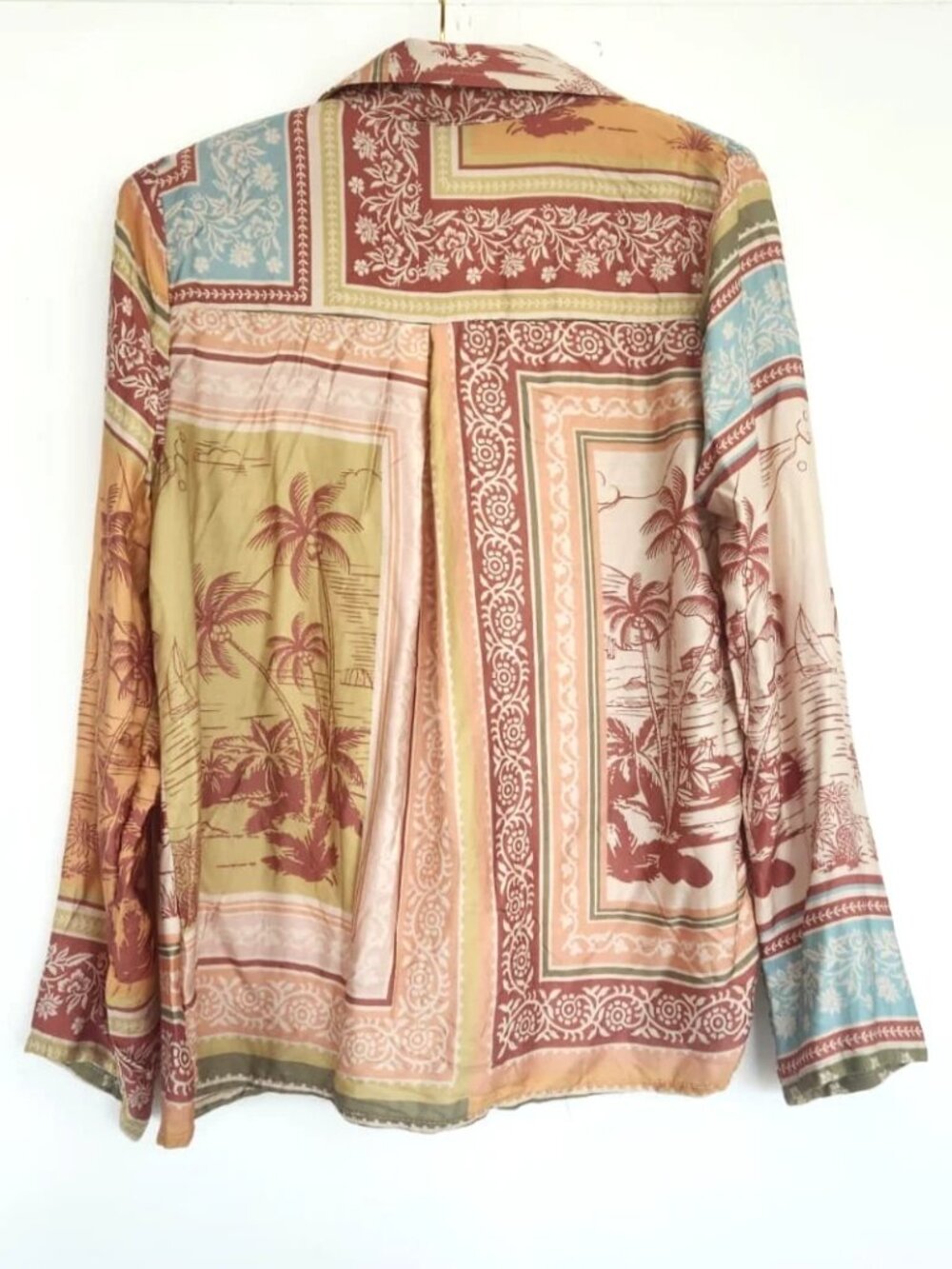 ✨NEW! Luxury CALYPSO St Barth Farm Rio Print Rayon Silk Button up Shirt Top $379 - Picture 5 of 10